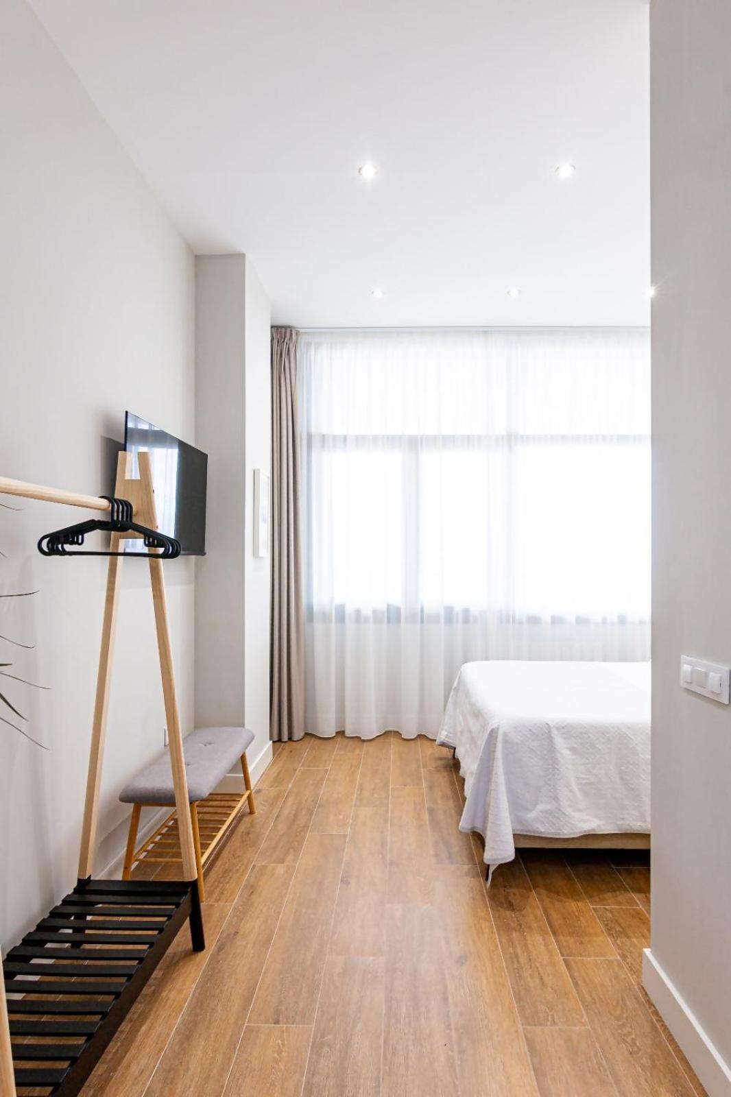 Apartmán Av Gijon Poniente Playa Exteriér fotografie